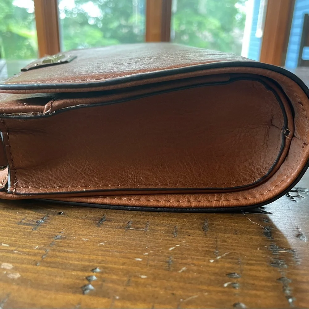 Enzo Angiolini Brown Leather Purse